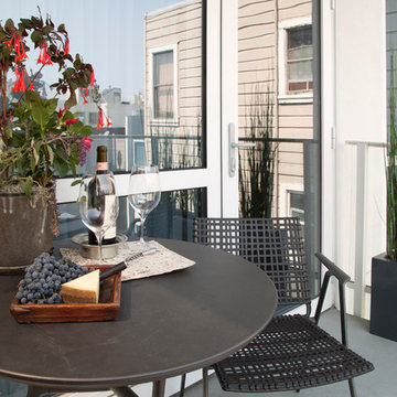 My Houzz: City Condo Is Set to Entertain