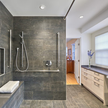 2018 NARI CotY Award-Winning Universal Design - Bath