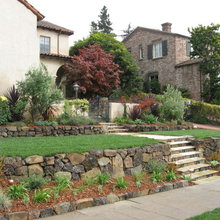 frontyard courtyard