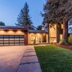 1020 Hermosa - Products