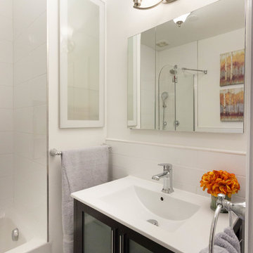 Cozy Guest Bathroom