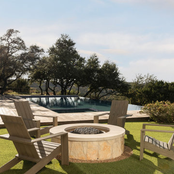 Cozy Firepit Overlooking Sparkling Pool
