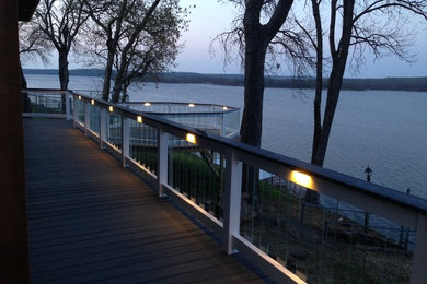 Elegant deck photo in Kansas City