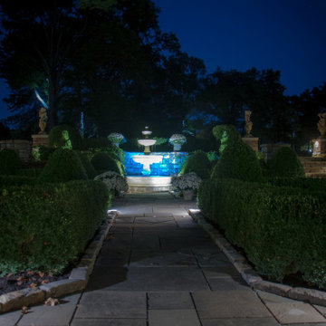 Landscape Lighting Adds Outdoor Magic to Stately Ohio Home