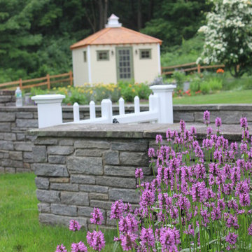 Back Yard Living and Landscape Middlebury, CT