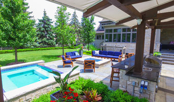 Palatine Spa, Fire Pit, Pergola and Outdoor Kitchen