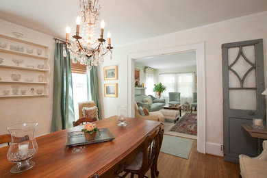 Enclosed dining room - traditional enclosed dining room idea in Wilmington