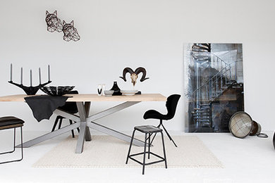Inspiration for an industrial living room remodel in Amsterdam