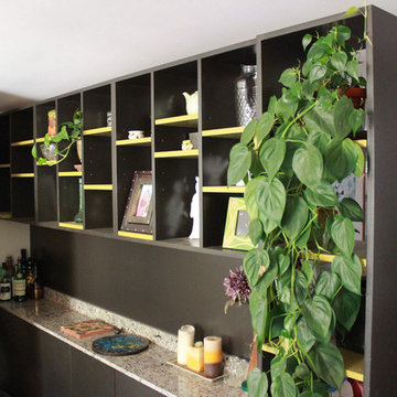 Custom divider wall/server bar