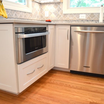 Tauxemont - Custom White Shaker Kitchen