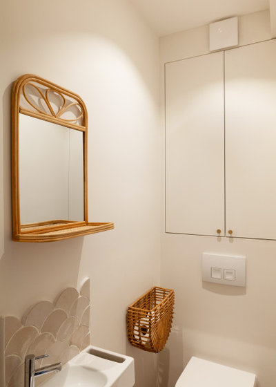 Country Cloakroom by Anne Chemineau - Decor Interieur