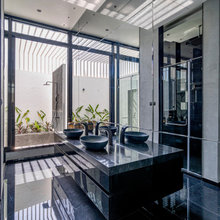 2838 Bathroom