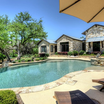 Rustic Boerne Pool