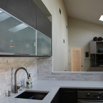 Contemporary, Leicht in Bethesda