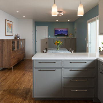 El Cerrito Mid-Century Modern Ranch Kitchen