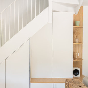 Rangements sous escalier - Maison en bois Cap Ferret