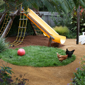 Romantic Bungalow Garden