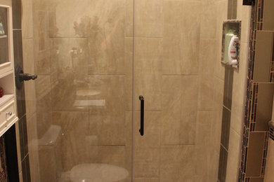 Example of a minimalist bathroom design in Phoenix