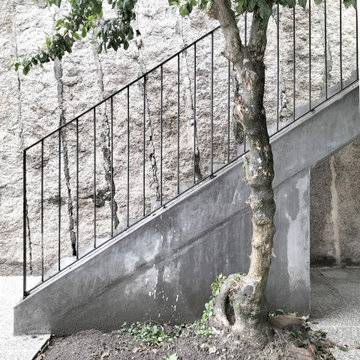 Vivienda S.Benito_patio y escalera exterior