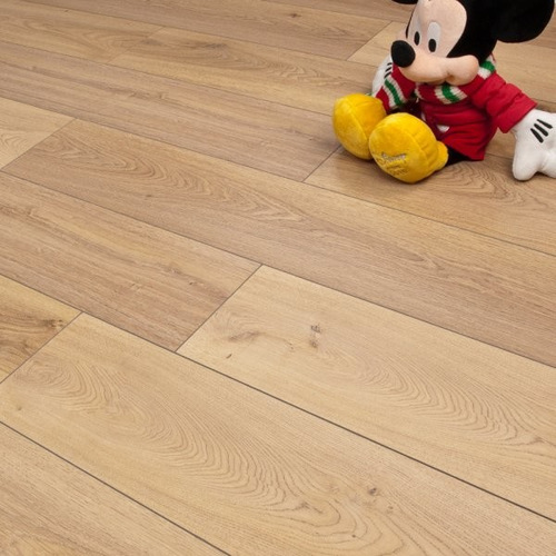 8mm Laminate Flooring clydesdale angle Premier Elite Warm Oak 8mm Laminate Flooring 8mm Laminate Flooring 8mm mega clic bloomfield laminate flooring Premier Elite Warm Oak 8mm Laminate Flooring