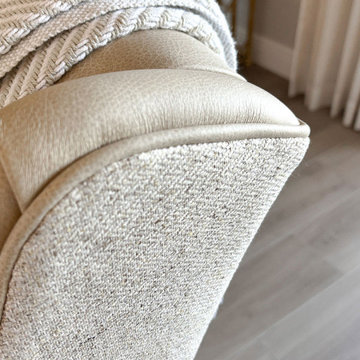 Blending Past and Present for a Fresh Transitional Design