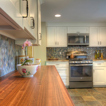 Medford Lakes Log Home