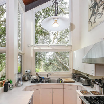 Large Window in Gorgeous Kitchen - Renewal by Andersen San Francisco Bay Area