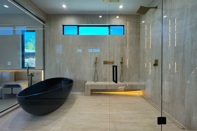 Inspiration for a mid-century modern bathroom remodel in Los Angeles