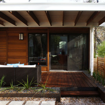 Simmons Residence