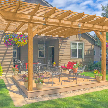 Cedar Pergola with Timbertech Deck