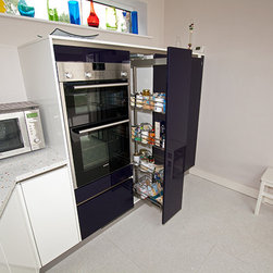 Tall Kitchen Pull-Out Larder - Kitchen Cabinetry
