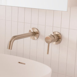 Mizu Curve Wall Basin Outlet - Tub And Shower Parts