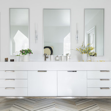 Elegant and Bright Master Bath in Chevy Chase, MD