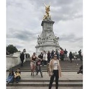 Ceren Özdemir's photo