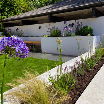 Luxury Garden Design for a Hot Garden