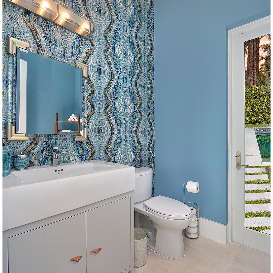 Farmhouse Chic