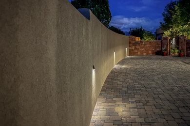 Design ideas for a contemporary landscaping in Albuquerque.
