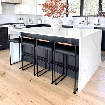 Scandinavian Contemporary Kitchen and Breakfast Nook