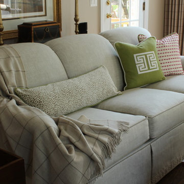 Understated but Comfortable Family Room