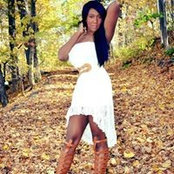 Jasmine Savage's photo