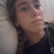 Emma Maxfield's photo