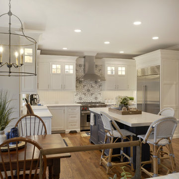 A Traditional Kitchen with a Casual, Beachy Vibe