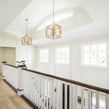 Woodwork/wall treatments & Banisters