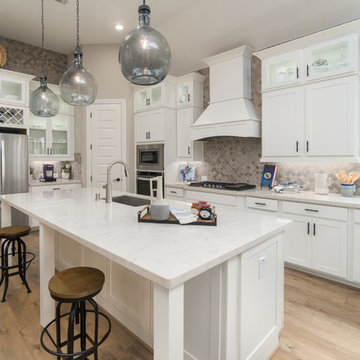 Houston, Texas | MarBella - Classic Villanova Kitchen
