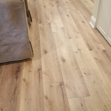 Antiqued Pine WPC Vinyl