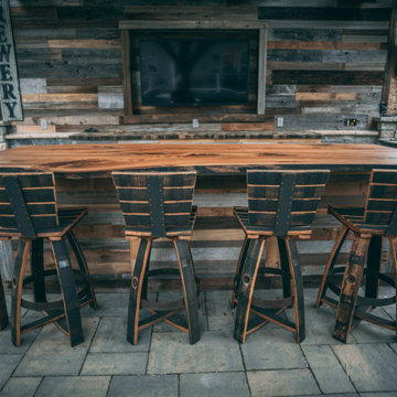 Rustic Outdoor Bar