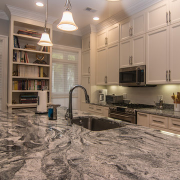 Southern Style Oak Spring House Design
