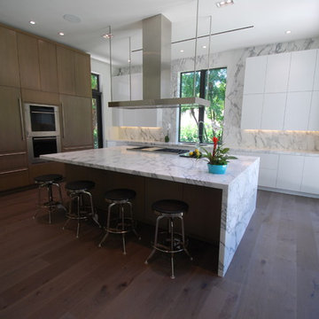 Gables Estates - Modern Kitchen