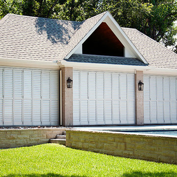 Pool House in Fairview
