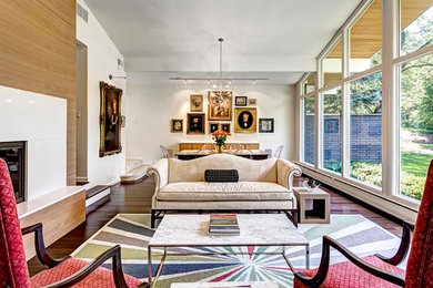Example of an eclectic living room design in Detroit
